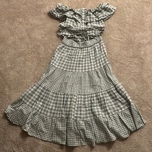 Lauren Conrad- Gingham set- size Medium